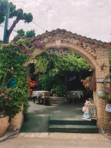 Ingang Ole Ole Agios Sostis