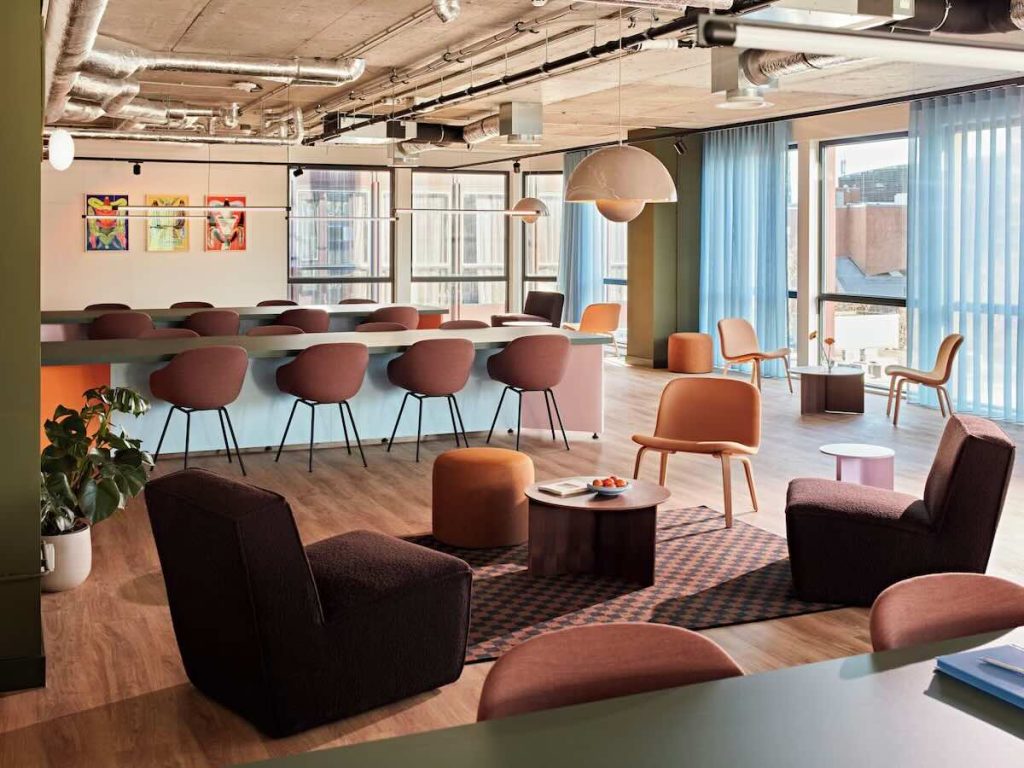 NUMA hotel Rotterdam Coolsingel receptie